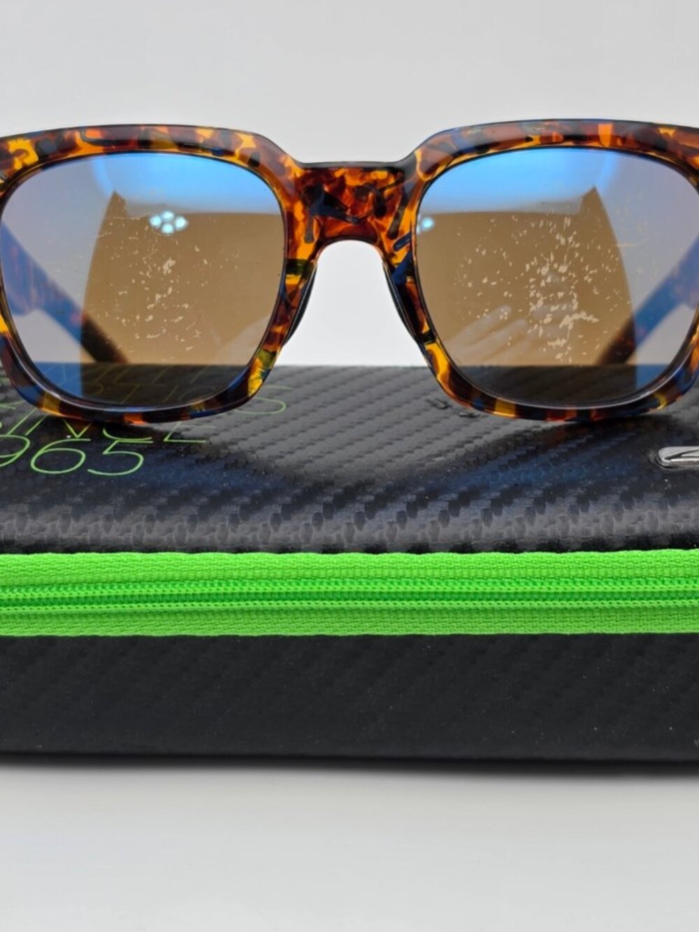 Smith Optics Comstock Flecked Blue Tortoise Frame Blue Mirror Lens Sunglasses